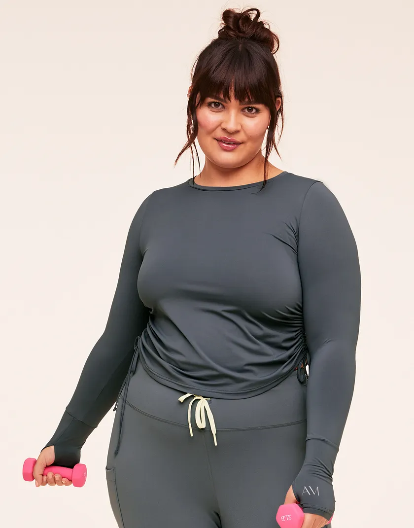 Layne Longsleeve Dark Gray Plus activewear bundle Model 5