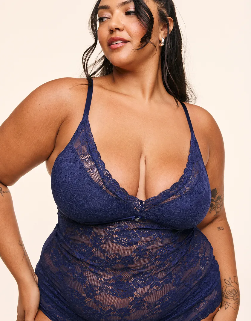 Rosaline Dark Blue Plus Lined lounge bundle Model 4