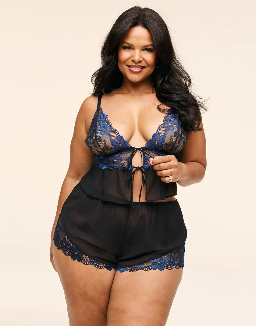 Tammy Black Plus lingerie bundle Model 1