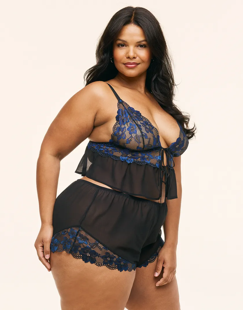 Tammy Black Plus lingerie bundle Model 3