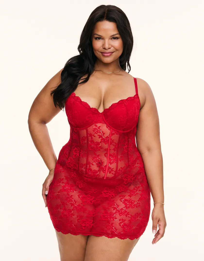 Brielle Dark Red Plus Contour lingerie bundle Model 2