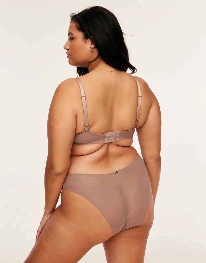 Chelsi Medium Beige 2 Plus Unlined bra bundle Model 9