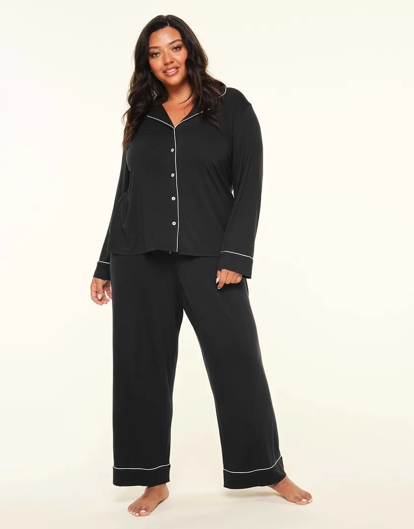 Matilda B1 Black Plus sleepwear bundle Model 2
