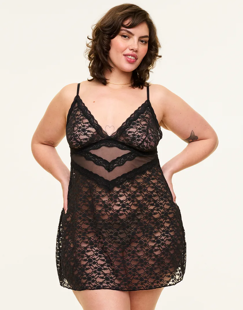 Mary Lou Black Plus Unlined lingerie bundle Model 2