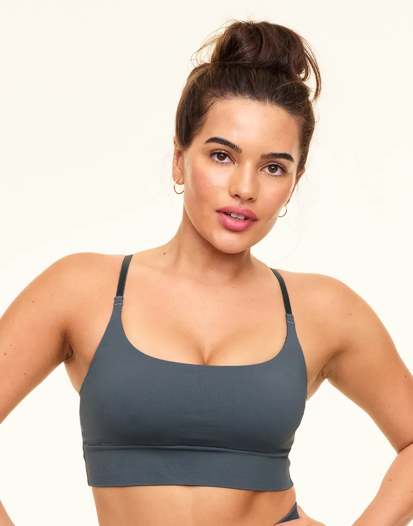The Everyday Bralette Dark Gray Contour bra bundle Model 1