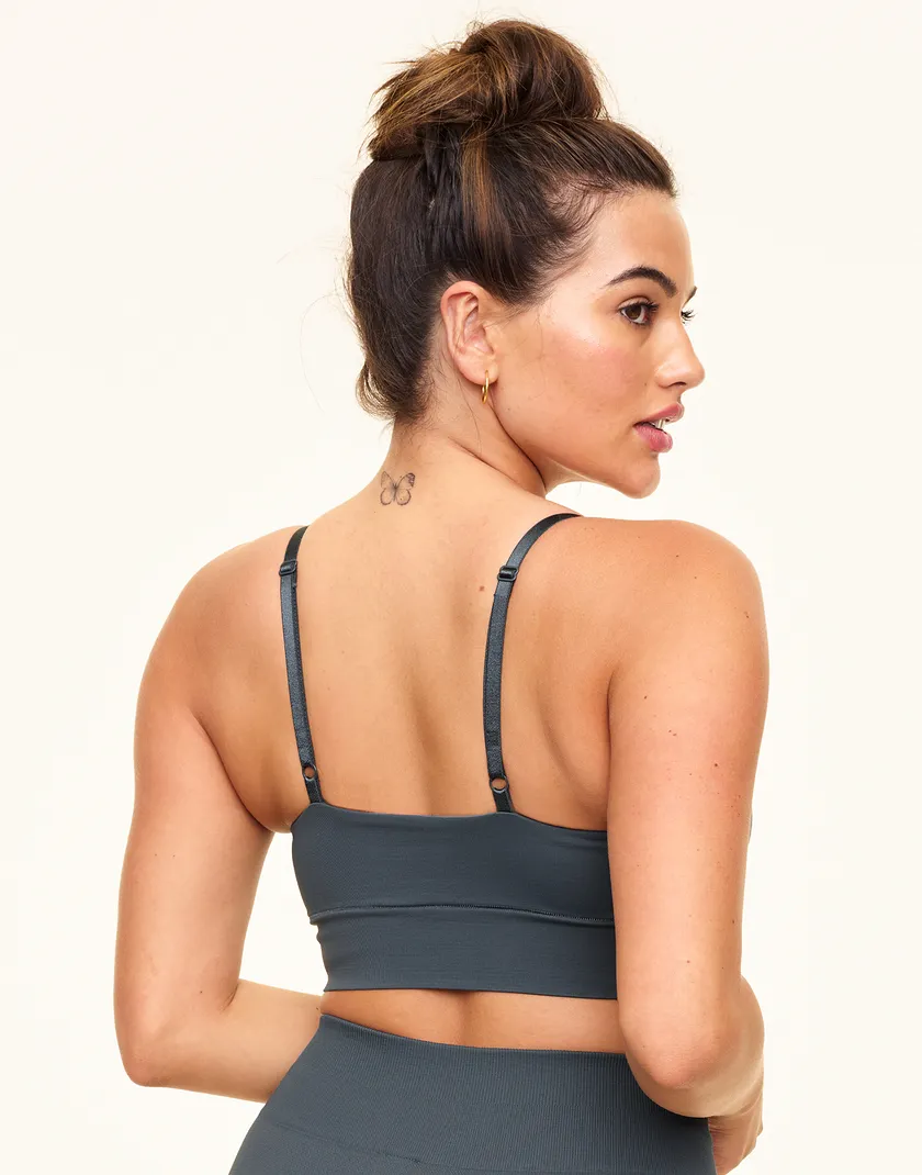 The Everyday Bralette Dark Gray Contour bra bundle Model 4