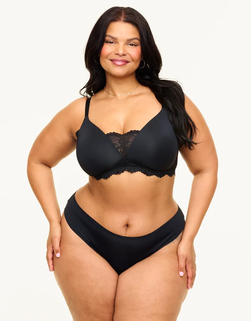 Jainey Black 2 Plus Contour bra bundle Model 7
