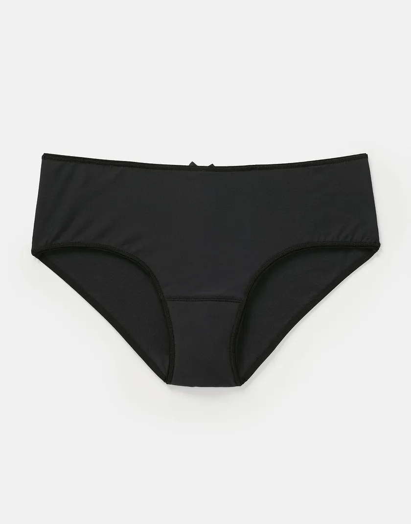 Alecia Hipster Black panty bundle Still 2