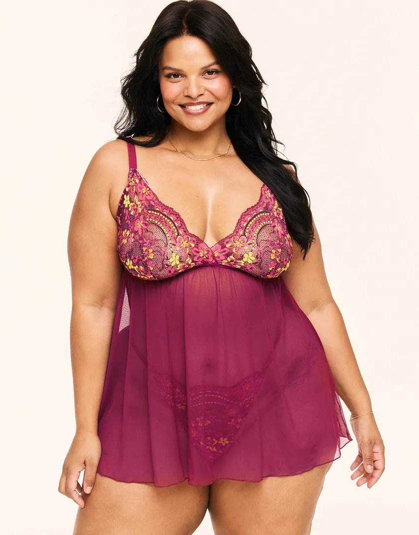 Anatta Floral Red Plus Unlined lingerie bundle Model 2