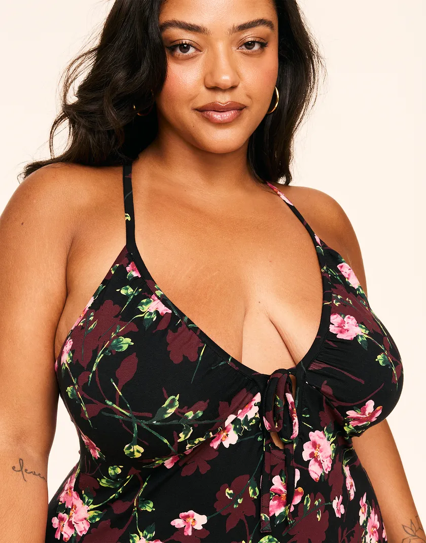 Laylani Floral Black Plus sleepwear bundle Model 5