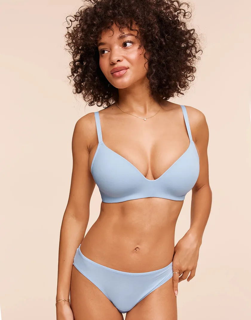 Harlowe Medium Blue 4 Contour bra bundle Model 1
