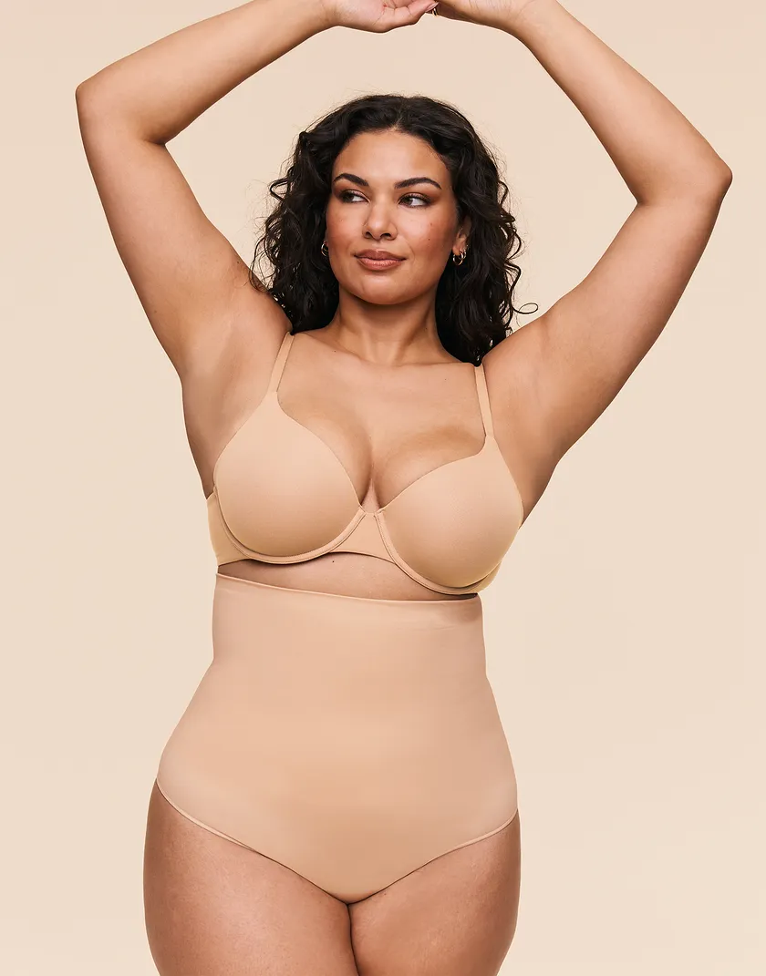Riya Light Beige Plus shapewear bundle Model 2