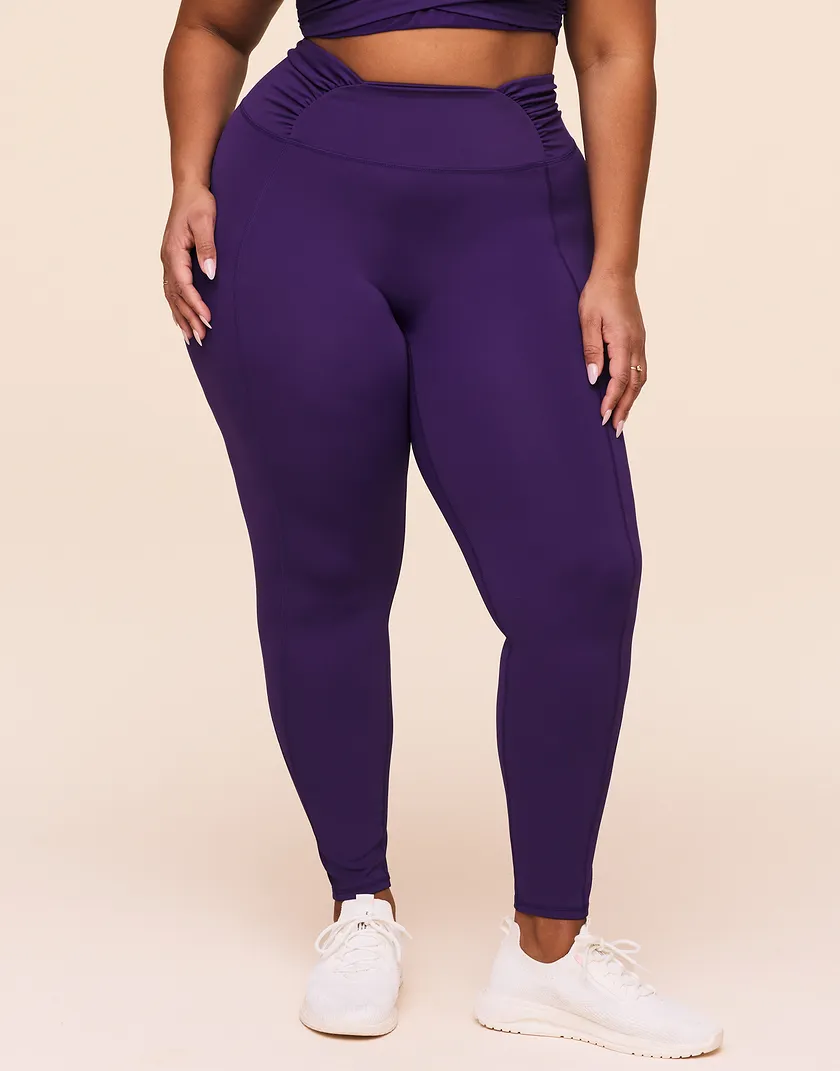 Nebula Ruched Legging Dark Purple Plus activewear bundle Model 2