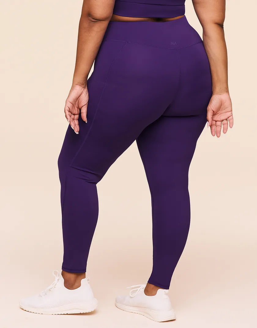 Nebula Ruched Legging Dark Purple Plus activewear bundle Model 5