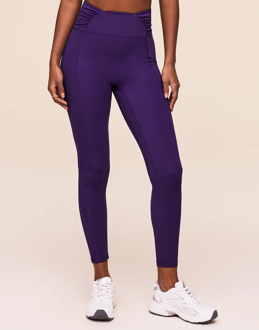 Nebula Ruched Legging Dark Purple activewear bundle Model 1