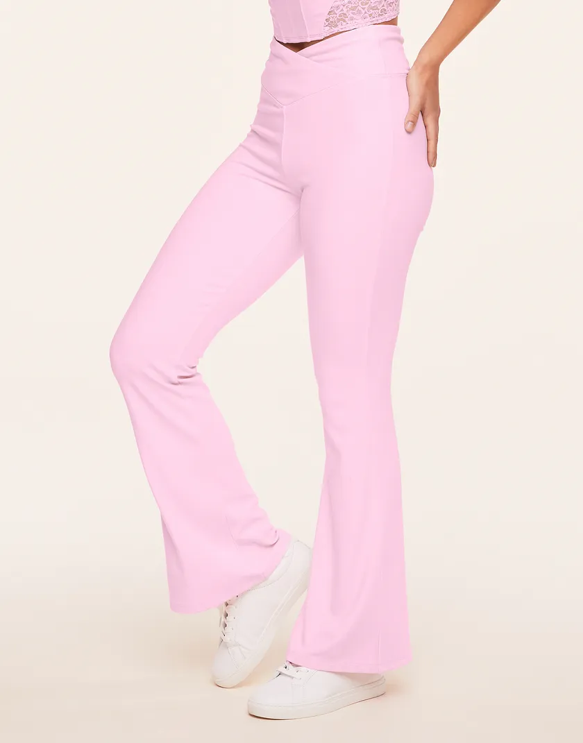 Donna Light Pink lounge bundle Model 4