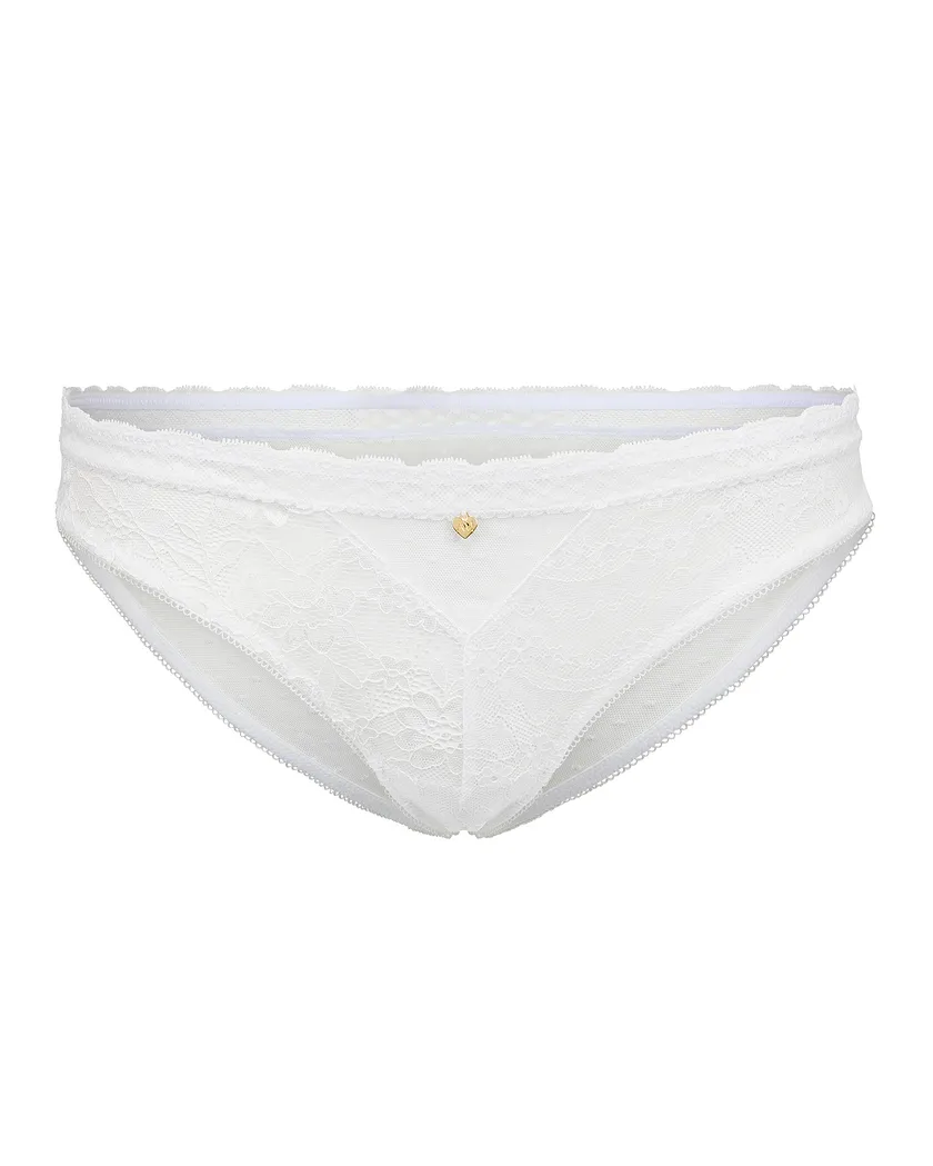 Lucie Bikini White panty bundle Still 1