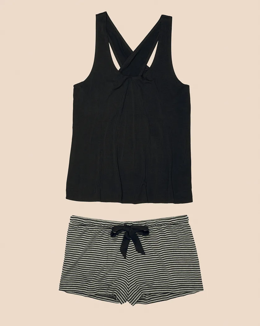 Lois Black sleepwear bundle Still 3