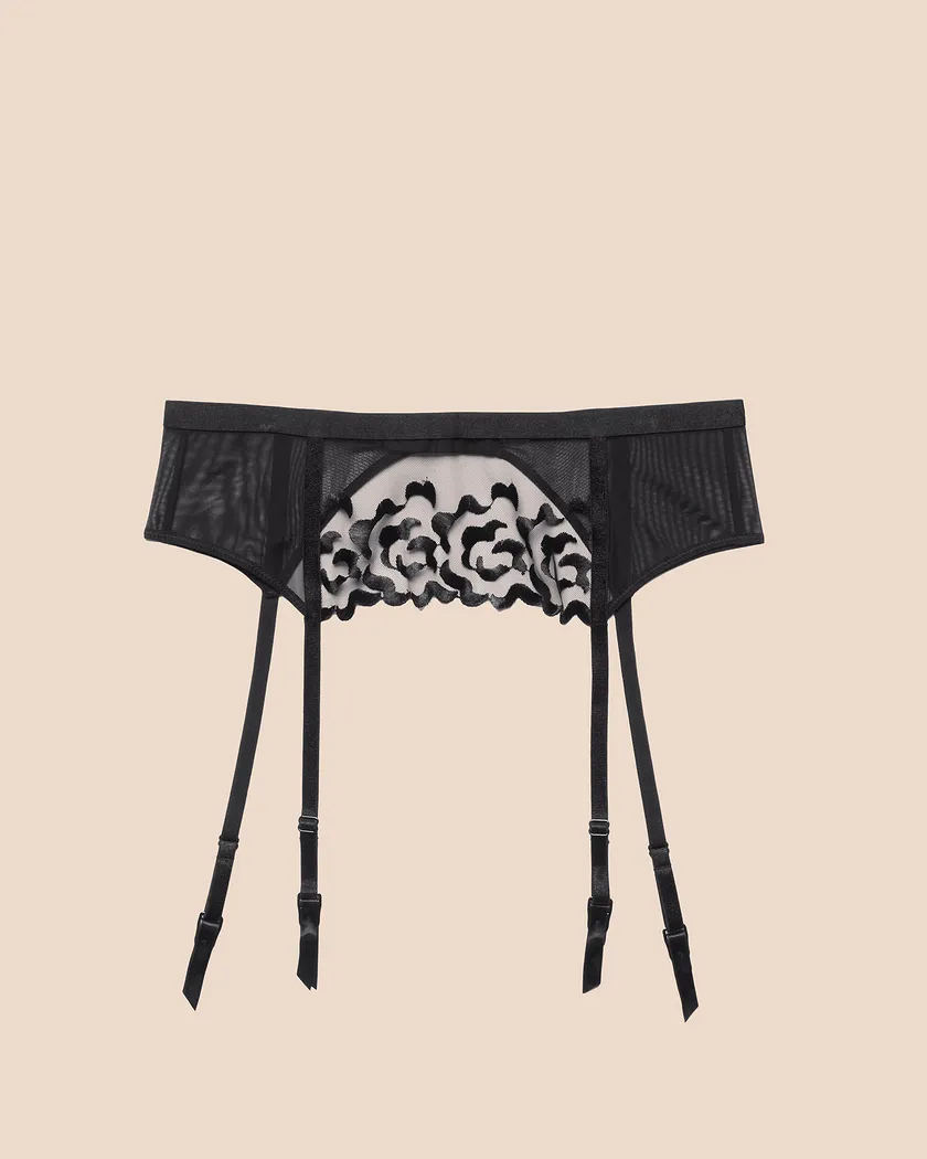 Tiana Garter Black lingerie bundle Still 3