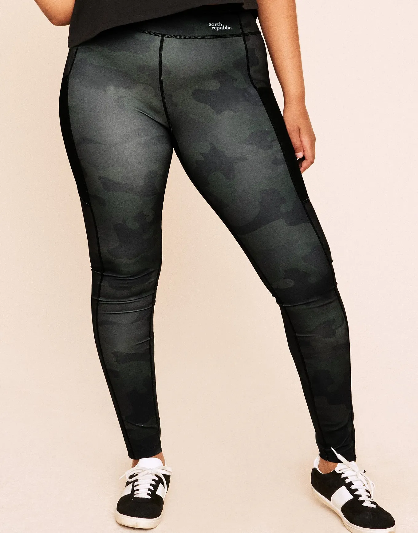 Emberly Legging