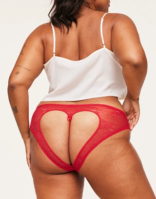 Amoura B1 Cheeky Dark Red Plus panty bundle Model 2