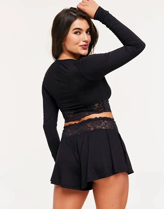 Madelynn B2 Black sleepwear bundle Model 2