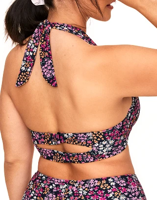 Shelby Ditsy Black 2 Contour swimwear bundle Model 1