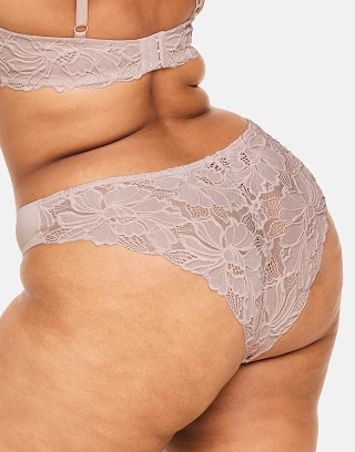 Teagan Bikini Medium Beige panty bundle Model 2