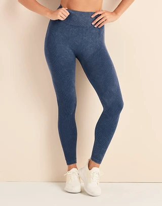 Empower Legging Dark Blue activewear bundle Model 1