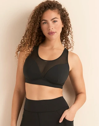 Aura Sports Bra Black Contour activewear bundle Model 1
