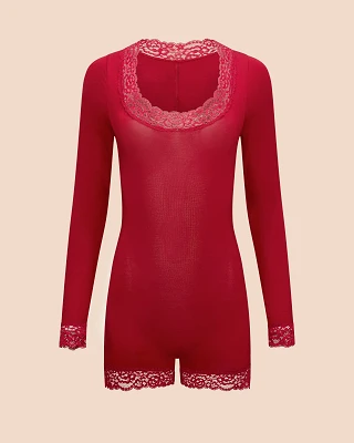 Abbi Dark Red sleepwear bundle Still 2