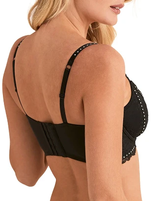 Lyra Black 2 Contour bra bundle Model 2