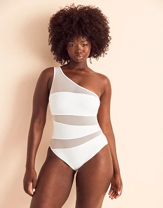 Kimora White Contour swimwear bundle Model 1