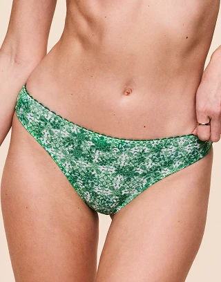 Pilar Geo Green swimwear bundle Model 1