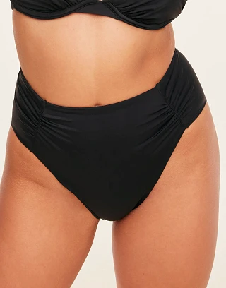 Bobbie Black swimwear bundle Model 1