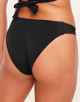 Bobbie Black swimwear bundle Model 2
