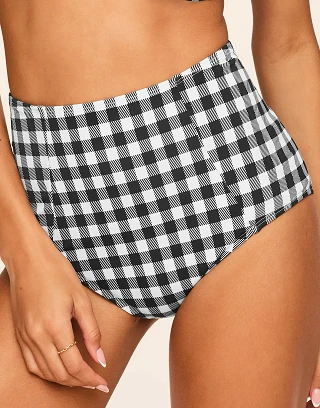 Vivien Plaid Black swimwear bundle Model 1