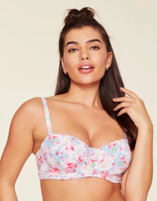Vivien Floral Blue 2 Contour swimwear bundle Model 1