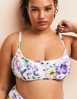 Valcea Floral White 3 Contour swimwear bundle Model 2