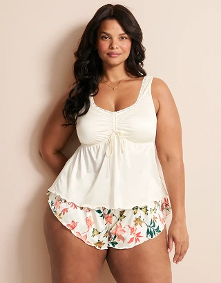 Lavern Light White Plus sleepwear bundle Model 2