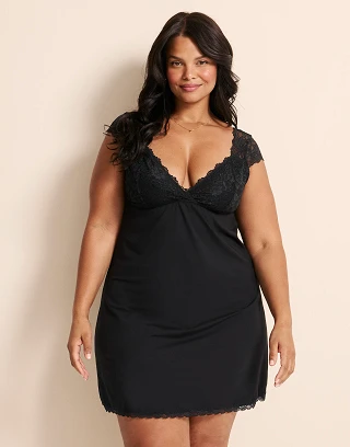 Juliet Black Plus sleepwear bundle Model 2