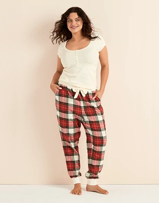 Caileigh White 2 Plus sleepwear bundle Model 2