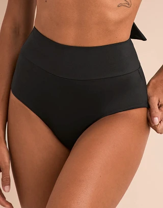 Marlena Black swimwear bundle Model 1