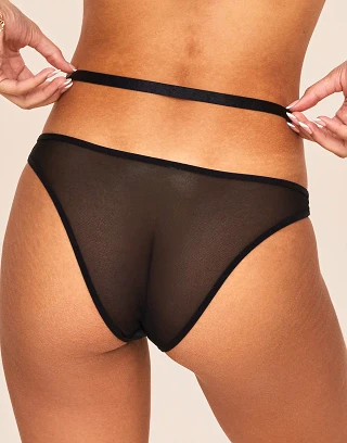 Kaia Solo Cheeky Black panty bundle Model 2