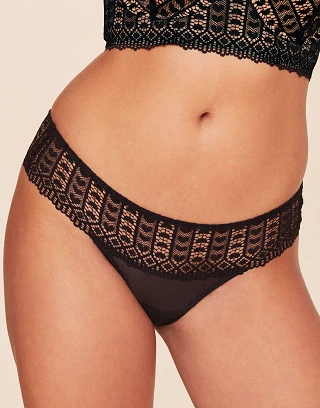 Nymphadora Bikini Black panty bundle Model 1