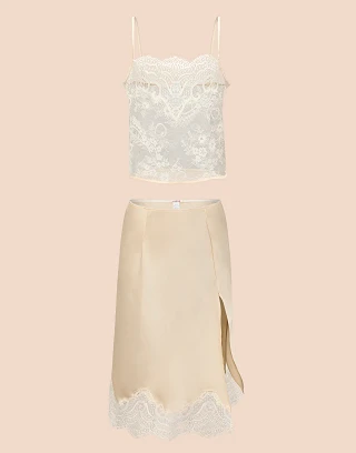 Apolonia Light White lingerie bundle Still 2