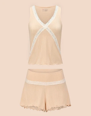 August Light Beige lounge bundle Still 2