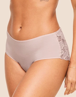 Teagan Shortie Medium Beige panty bundle Model 1