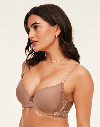 Paxton Medium Beige 2 Contour bra bundle Model 1
