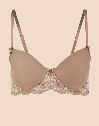 Cafe Au Lait Missy Unlined Bra Model 1
